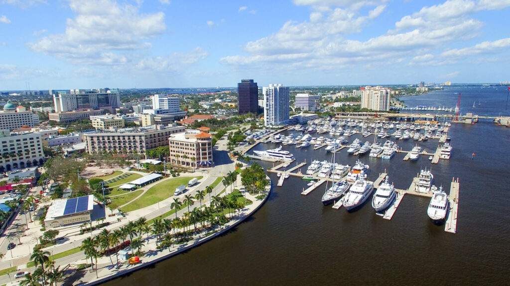 west-palm-beach-arial_107848927 west-palm-beach-arial_107848927